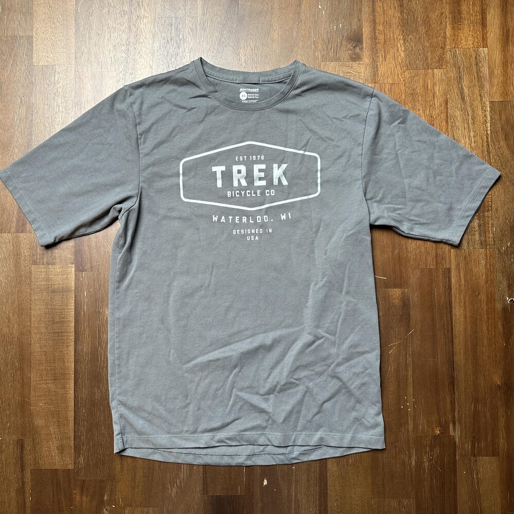Trek Shirt Mens XS Gray Bontrager Waterloo Wisconsin Bicycle Graphic T-Shirt Tee